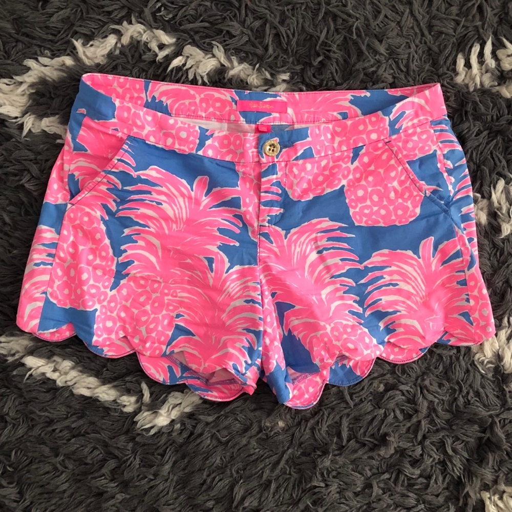 Lilly Pulitzer Buttercup Stretch Shorts